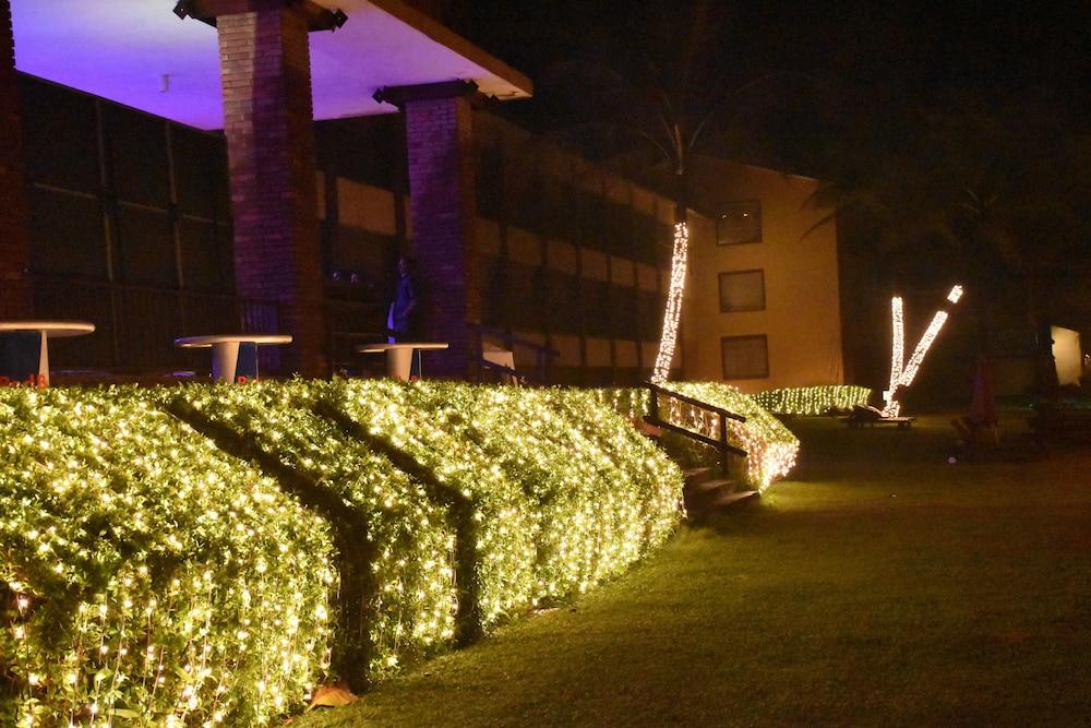 The Long Beach Resort & Spa Koggala Eksteriør billede
