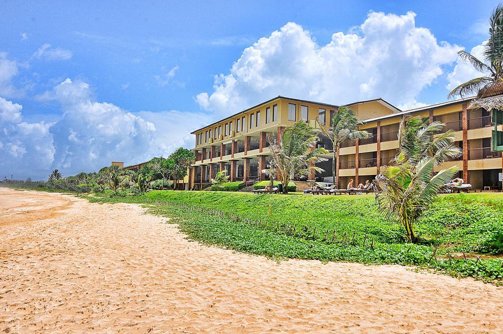 The Long Beach Resort & Spa Koggala Eksteriør billede